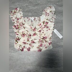 NWT floral blouse with cross over detail size large